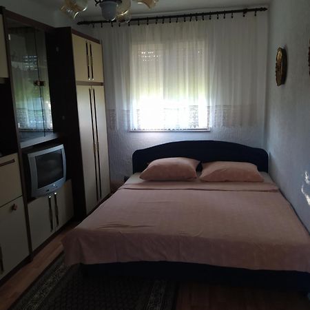 Oaza Mira Porodicna Kuca Za Opustanje Villa Apatin Luaran gambar